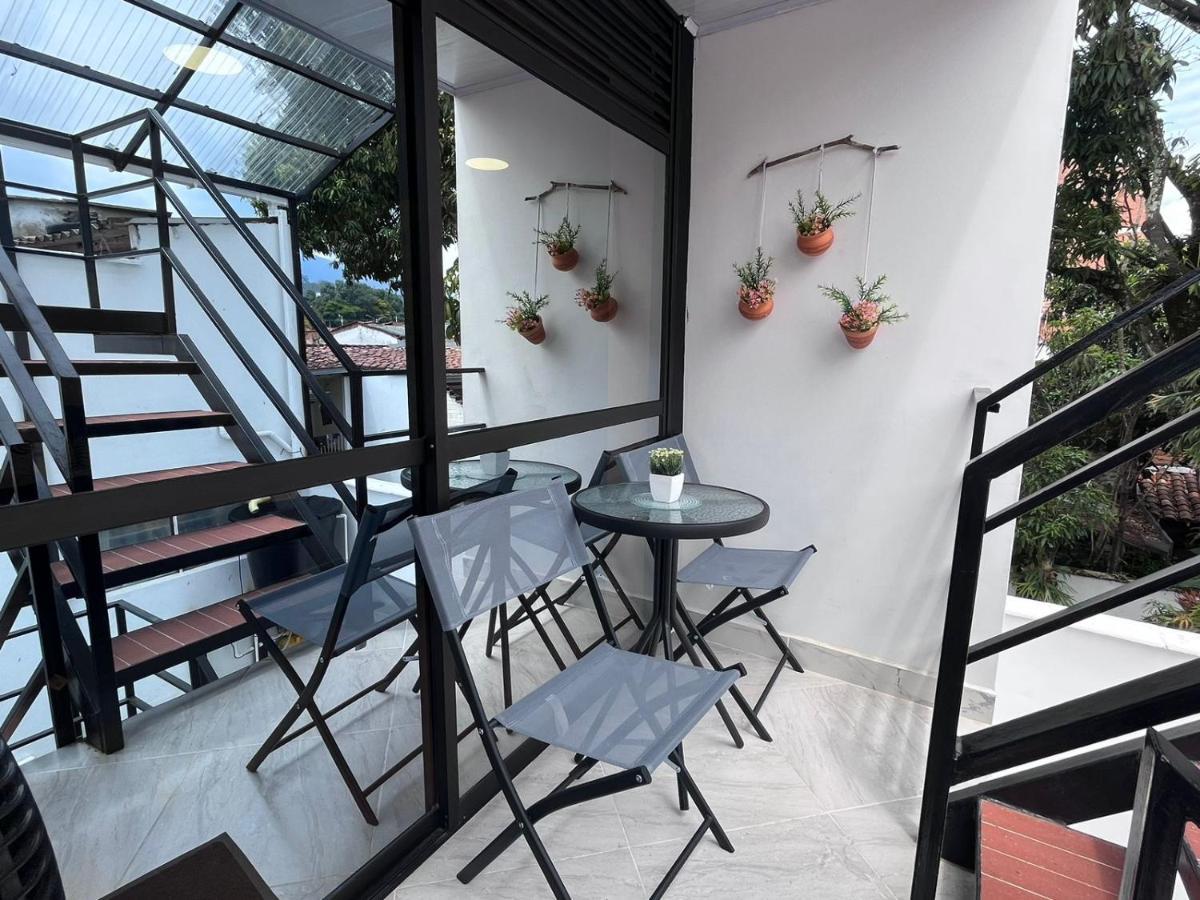 Hotel Edificio Santamarta Medellín Exterior foto